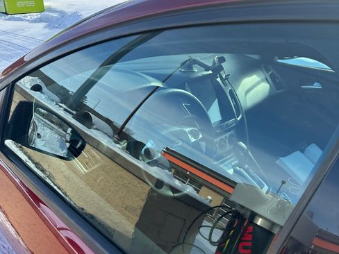 Used 2014 Ford Focus SE w/ SE Winter Package image 15