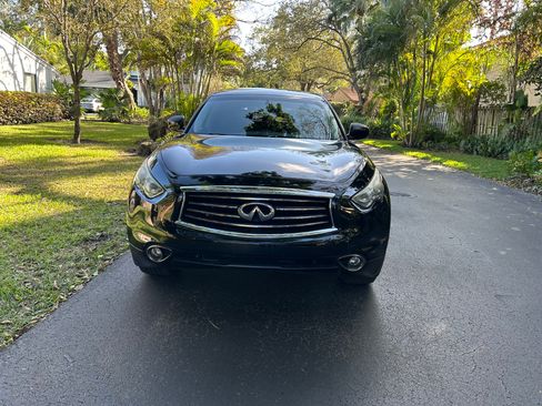 Used 2013 INFINITI FX37 37 Sport Utility 4D image 4