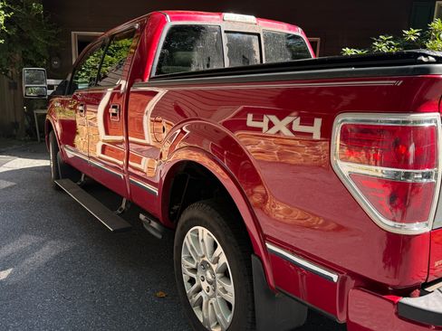 Used 2010 Ford F150 Lariat AWD/4WD image 6