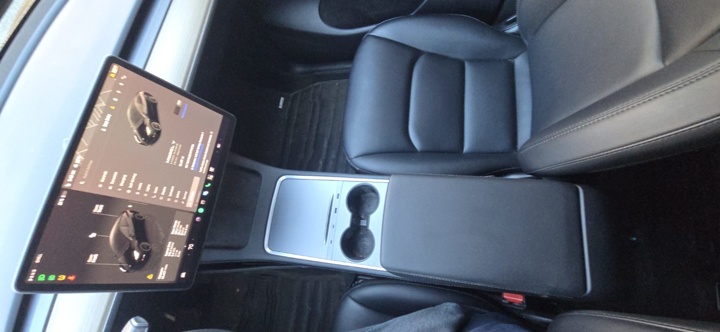 Used 2023 Tesla Model Y Long Range AWD/4WD image 30
