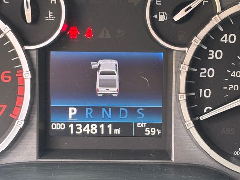 Used 2015 Toyota Tundra SR5 w/ SR5 Upgrade Package image 6