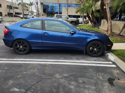 Used 2003 Mercedes-Benz C 320 Coupe image 5