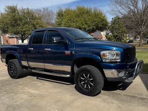 Used 2007 Dodge Ram 2500 Truck SLT w/ Quad Cab Big Horn Value Group image 2