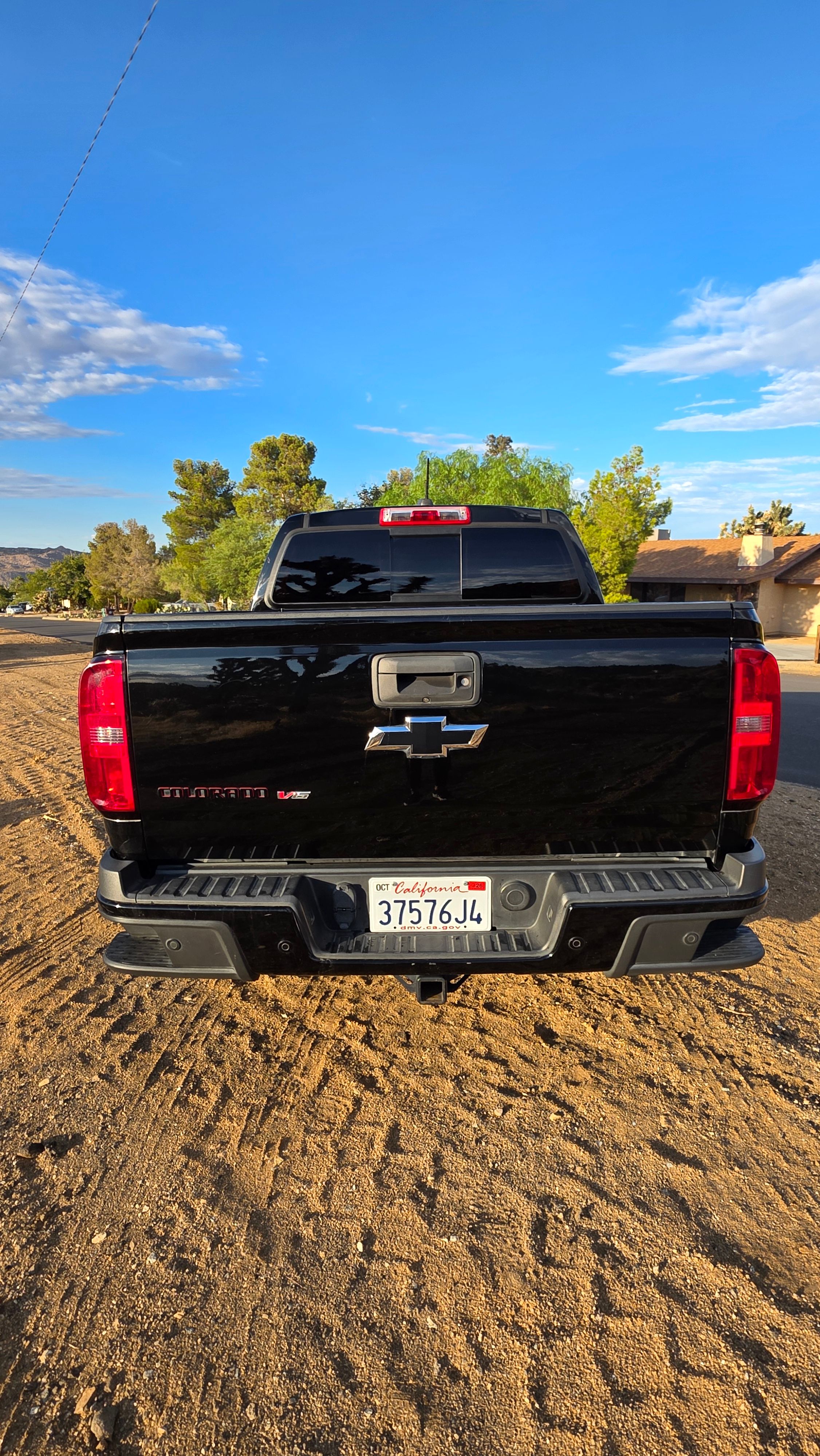Used 2019 Chevrolet Colorado LT w/ Redline Special Edition RWD image 4