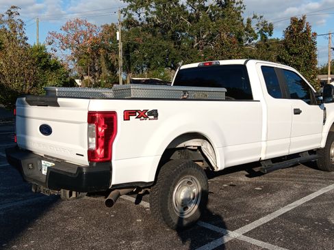 Used 2019 Ford F250 XL w/ Power Equipment Group image 6