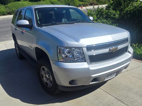 Used 2011 Chevrolet Tahoe LS image 8