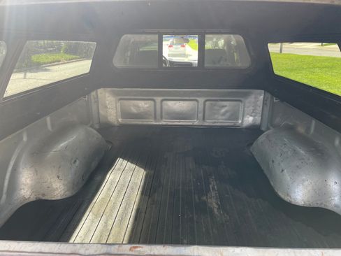 Used 2004 Toyota Tacoma PreRunner image 10