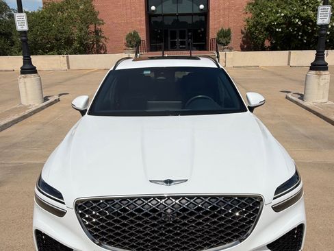Used 2023 Genesis GV70 2.5T w/ Sport Prestige Package AWD/4WD image 24