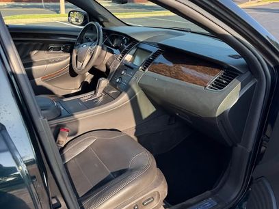 Used 2014 Ford Taurus Limited