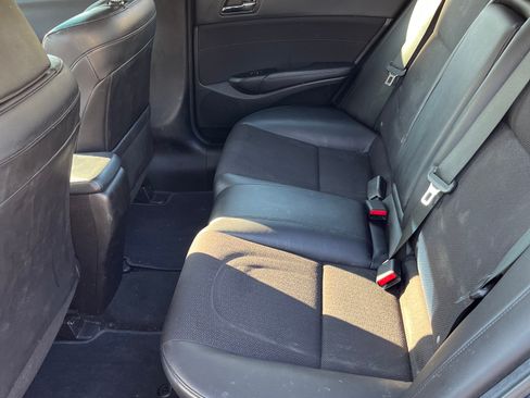 Used 2013 Acura ILX image 9