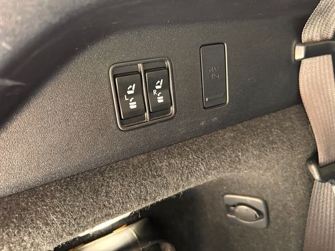Used 2018 Lexus RX 350L FWD w/ Premium Package image 25