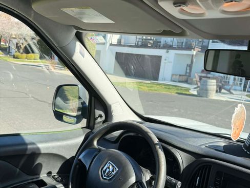 Used 2016 RAM ProMaster City Tradesman image 5