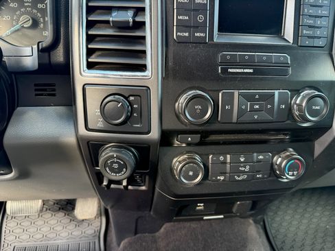 Used 2016 Ford F150 XLT w/ Equipment Group 301A Mid image 13