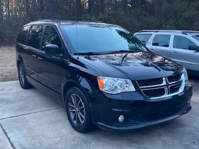 Used 2017 Dodge Grand Caravan SXT