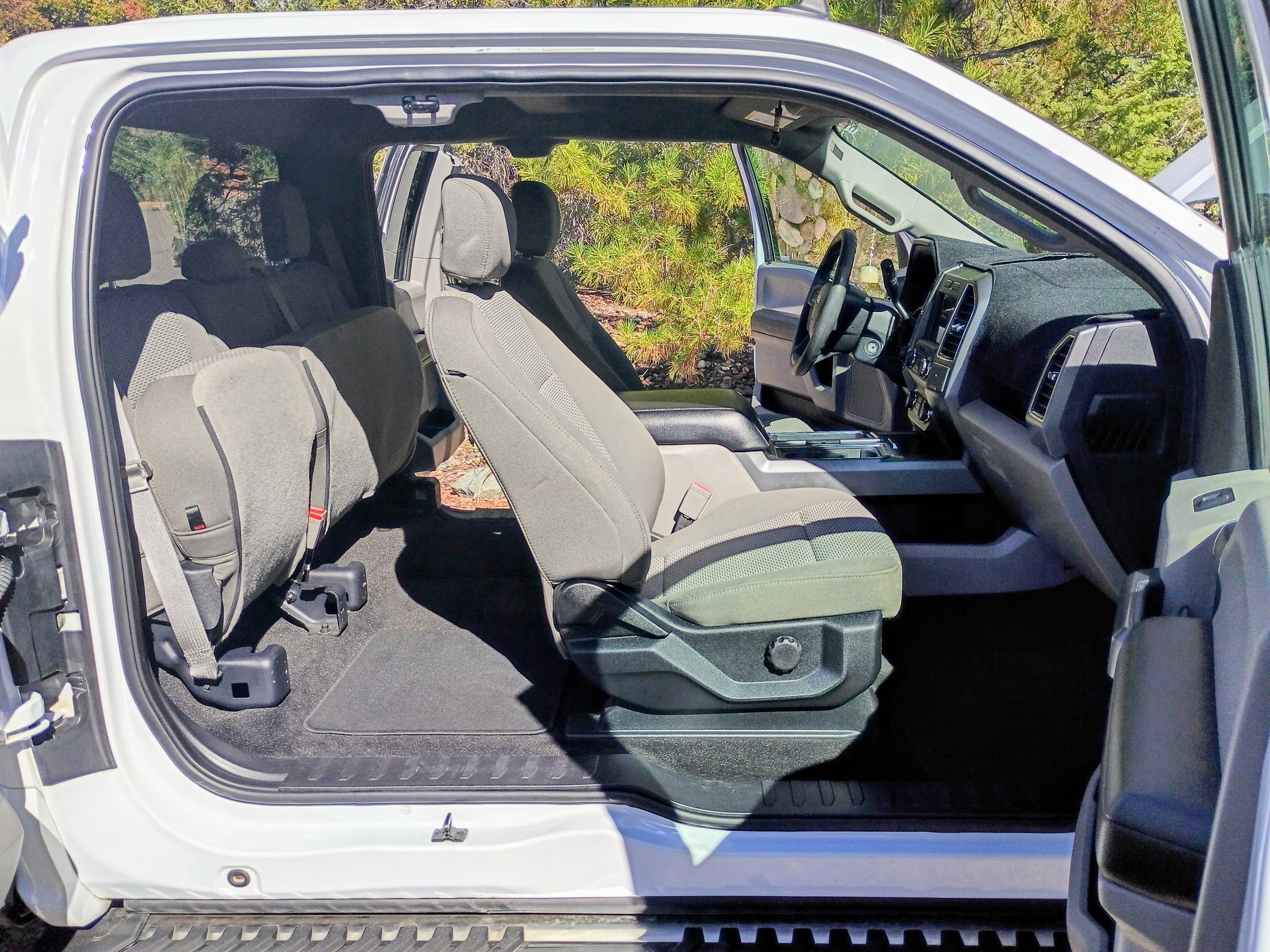 Used 2019 Ford F150 XLT AWD/4WD image 8