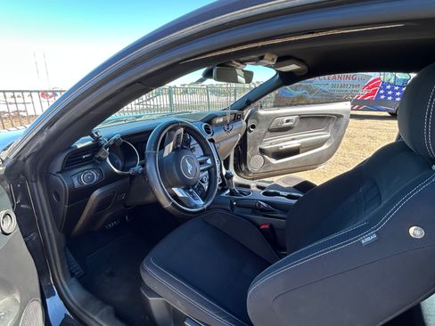 Used 2022 Ford Mustang Coupe image 13