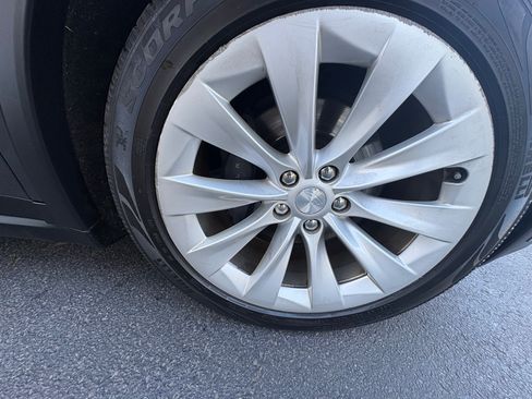 Used 2020 Tesla Model X AWD/4WD image 27