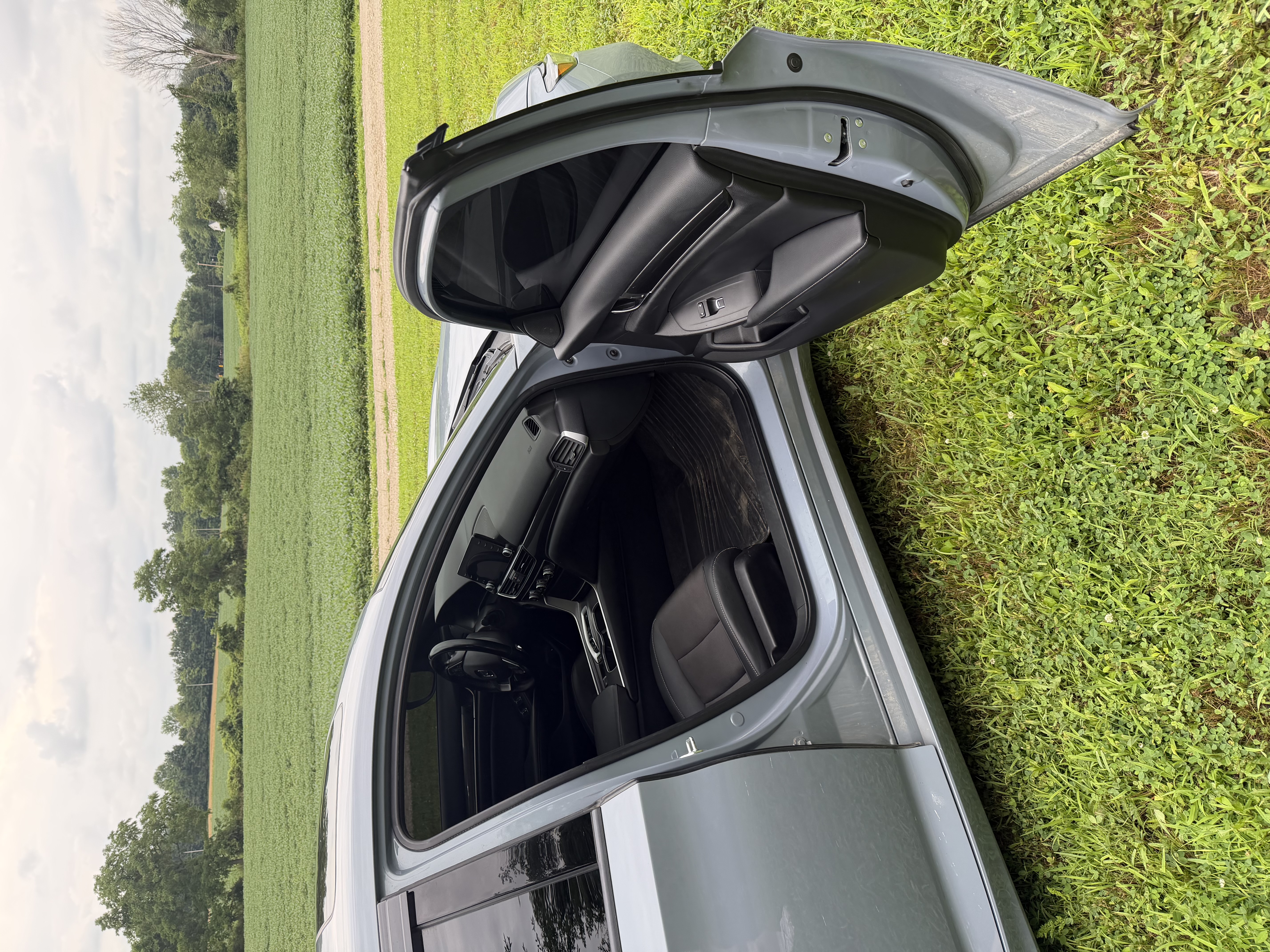 Used 2022 Honda Accord Sport image 2