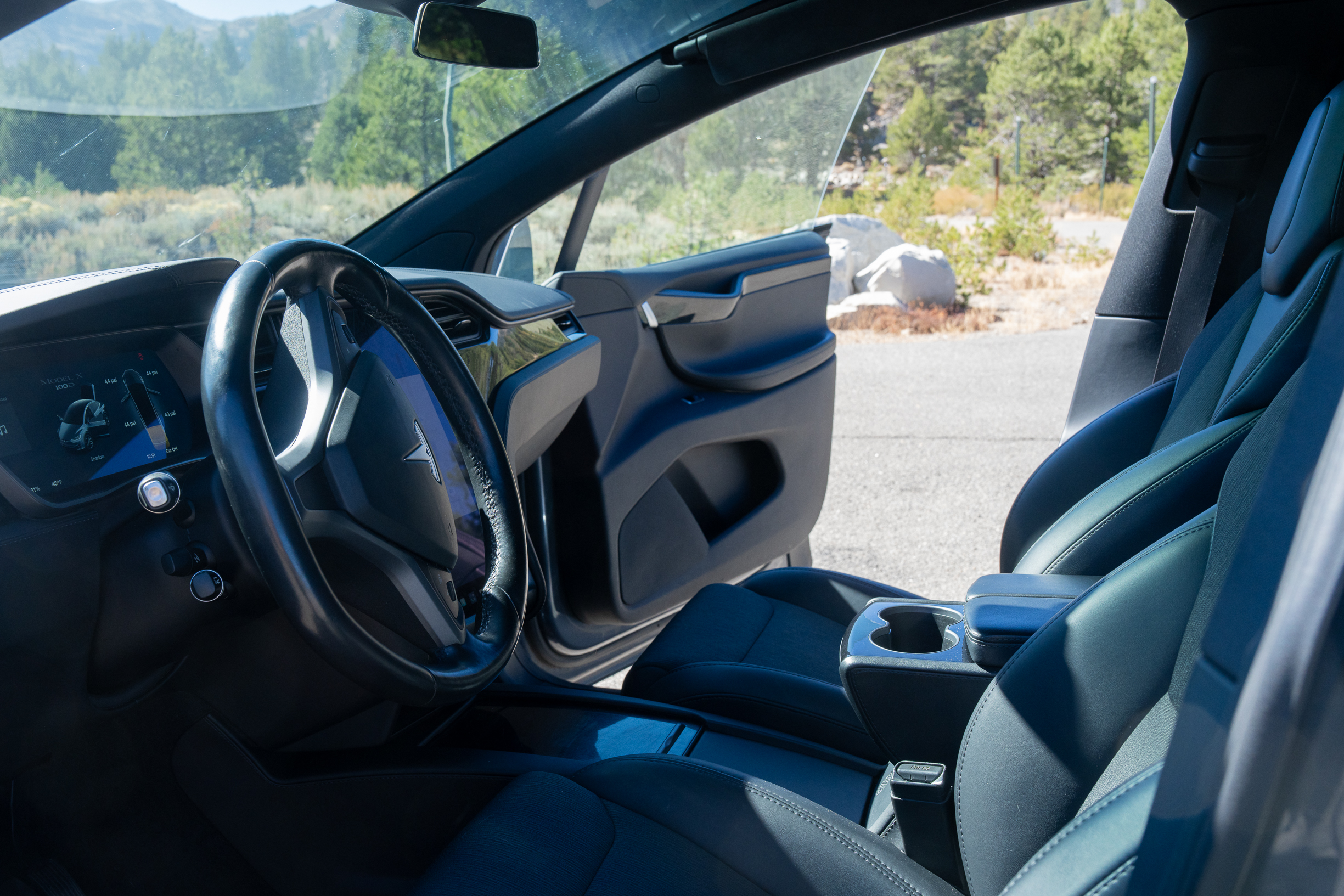 Used 2018 Tesla Model X 100D AWD/4WD image 11