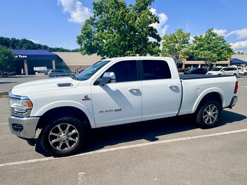 Used 2019 RAM 2500 Limited AWD/4WD image 6