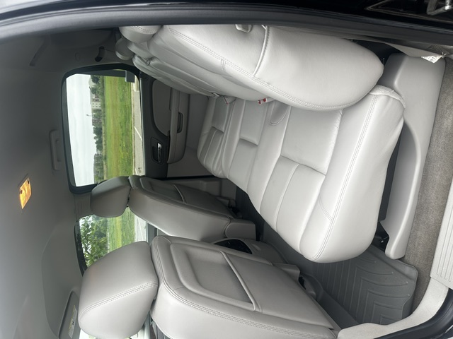 Used 2013 Chevrolet Avalanche LT w/ All-Star Edition AWD/4WD image 9