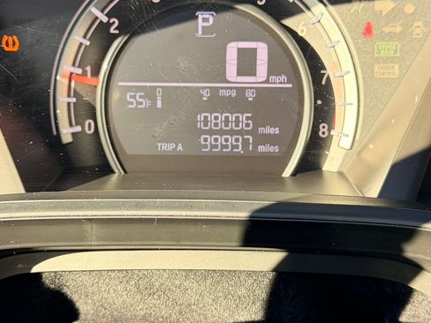 Used 2017 Honda CR-V LX image 12