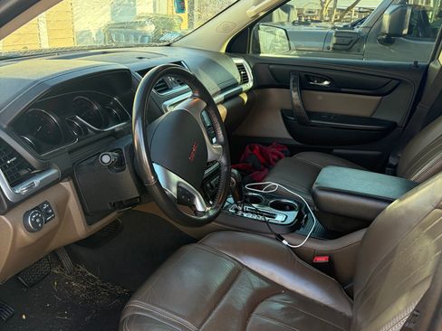 Used 2017 GMC Acadia Limited SLT image 6