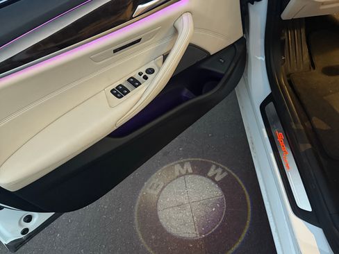 Used 2017 BMW 530i image 10