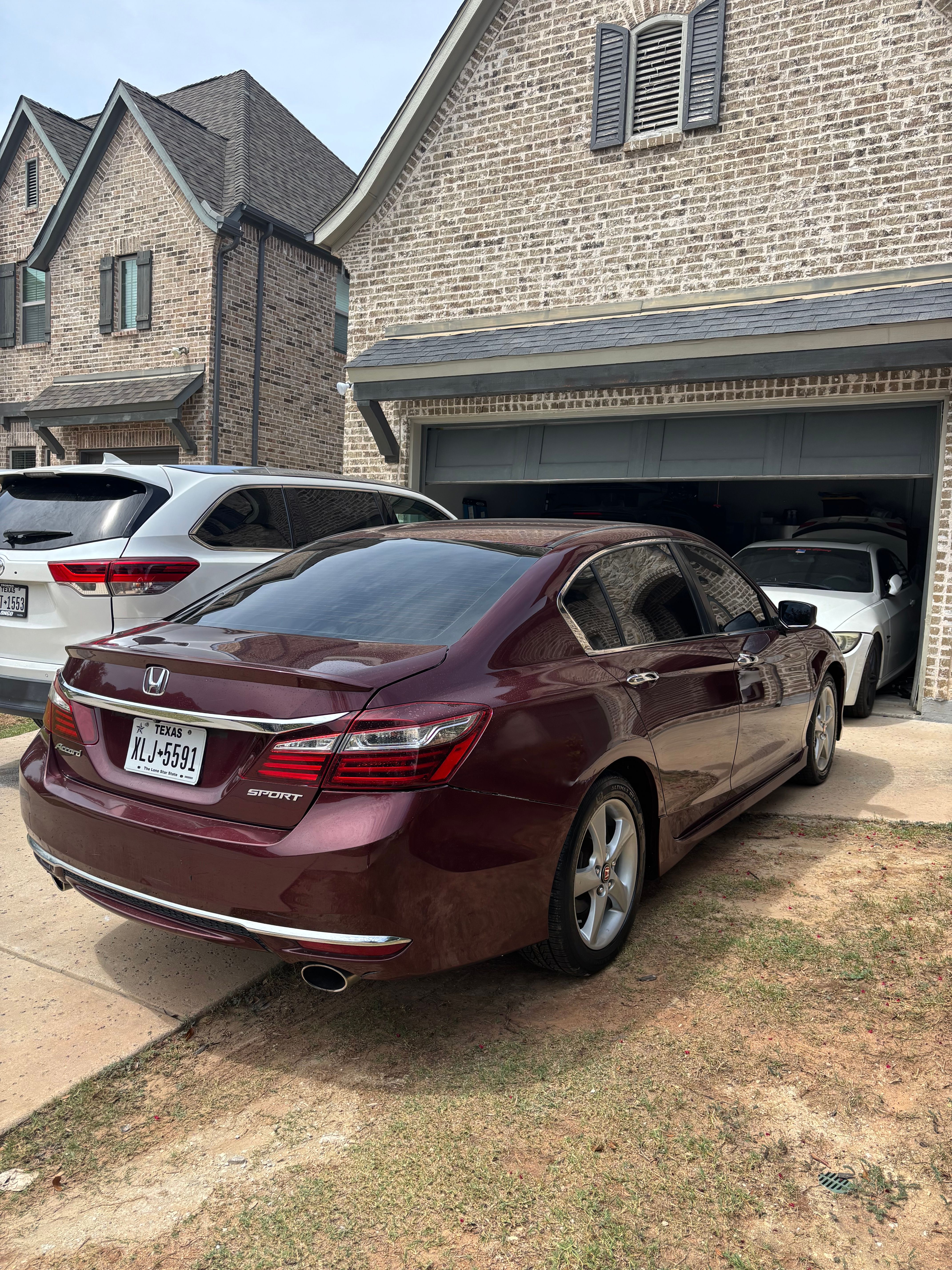 Used 2017 Honda Accord Sport image 11