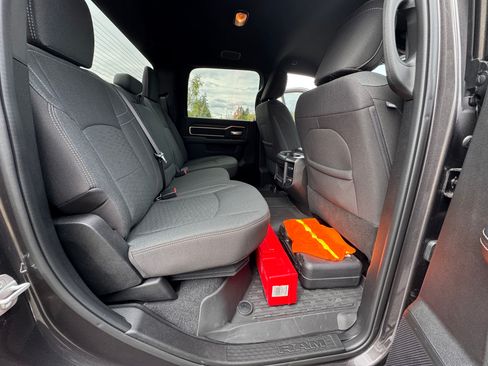 Used 2025 RAM 3500 Big Horn image 8