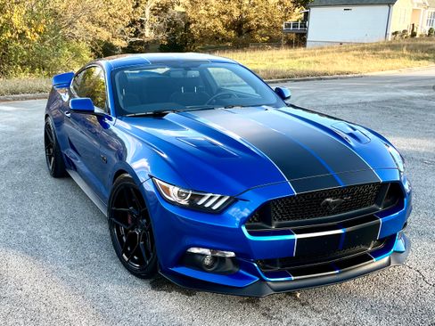 Used 2017 Ford Mustang GT w/ GT Performance Package image 1