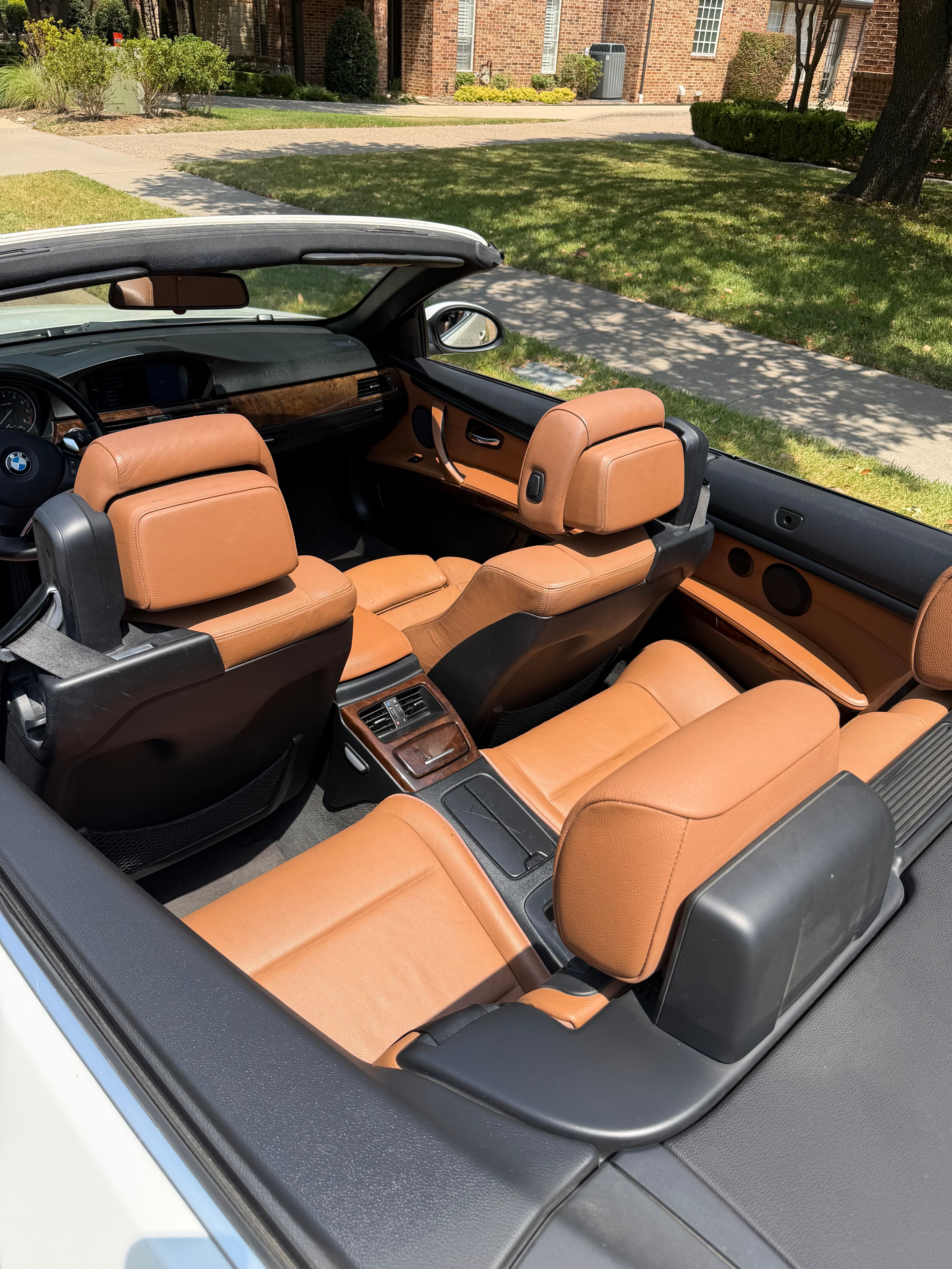 Used 2009 BMW 335i Convertible RWD image 10
