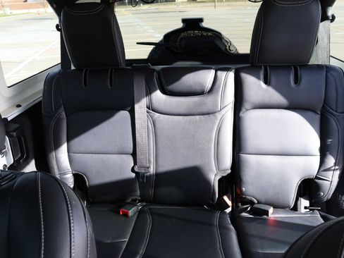 Used 2021 Jeep Wrangler Unlimited Sahara w/ LED Lighting Group image 8