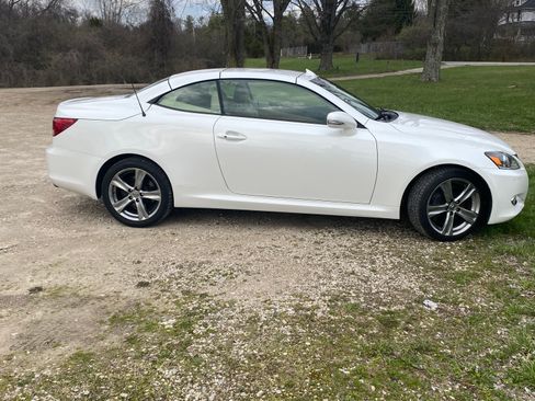 Used 2014 Lexus IS 350C w/ Navigation System Package image 13