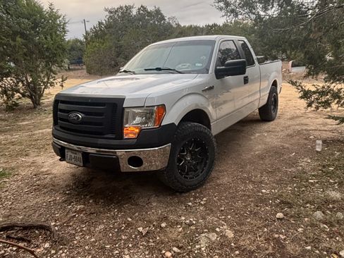 Used 2011 Ford F150 XL w/ PWR Equipment Group image 2