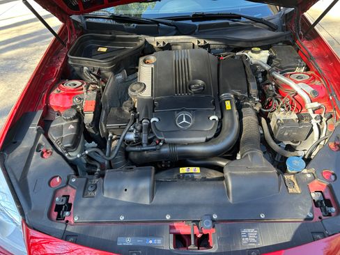 Used 2013 Mercedes-Benz SLK 250 image 14