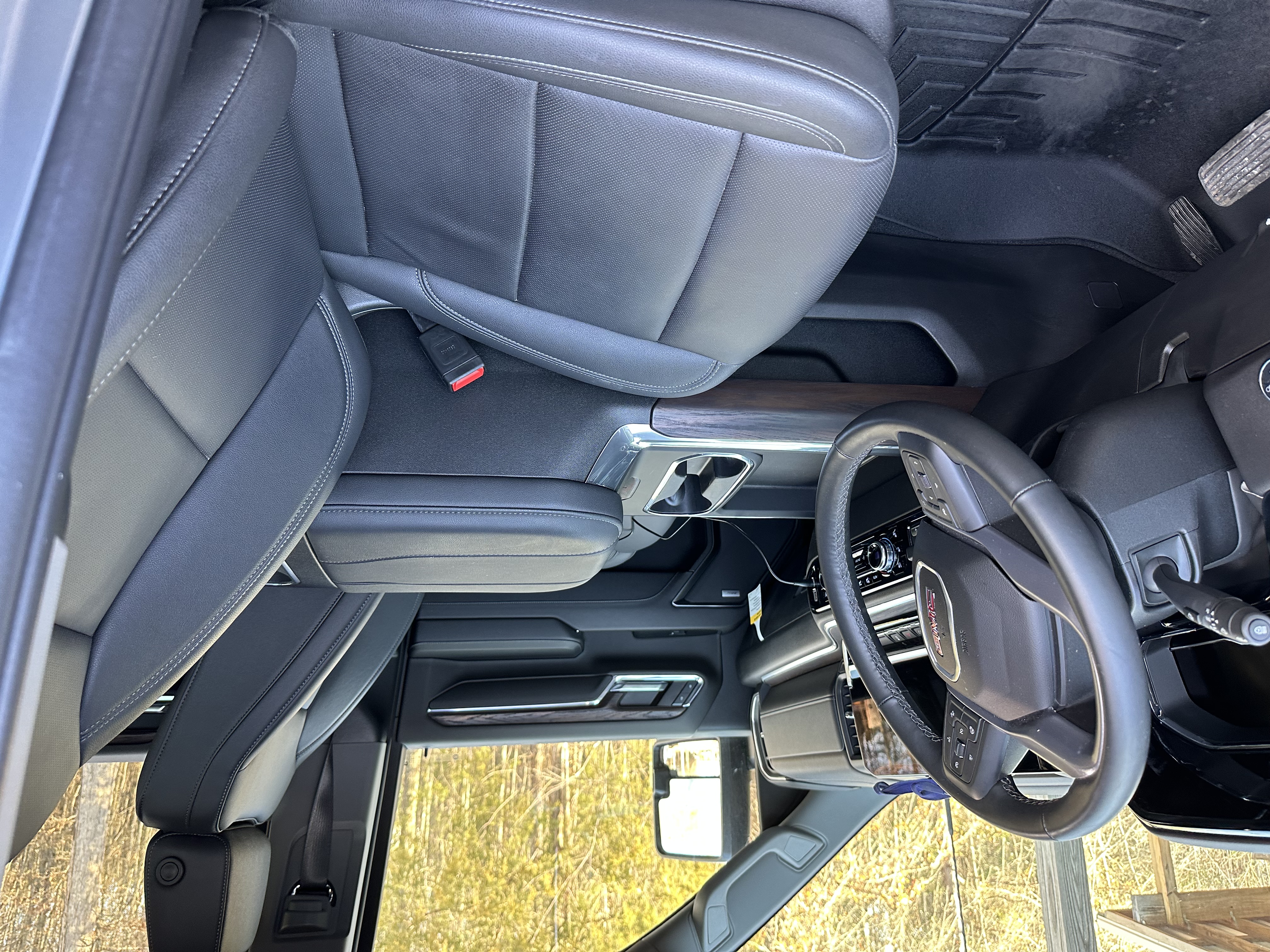 Used 2024 GMC Sierra 3500 SLT w/ SLT Convenience Package AWD/4WD image 5