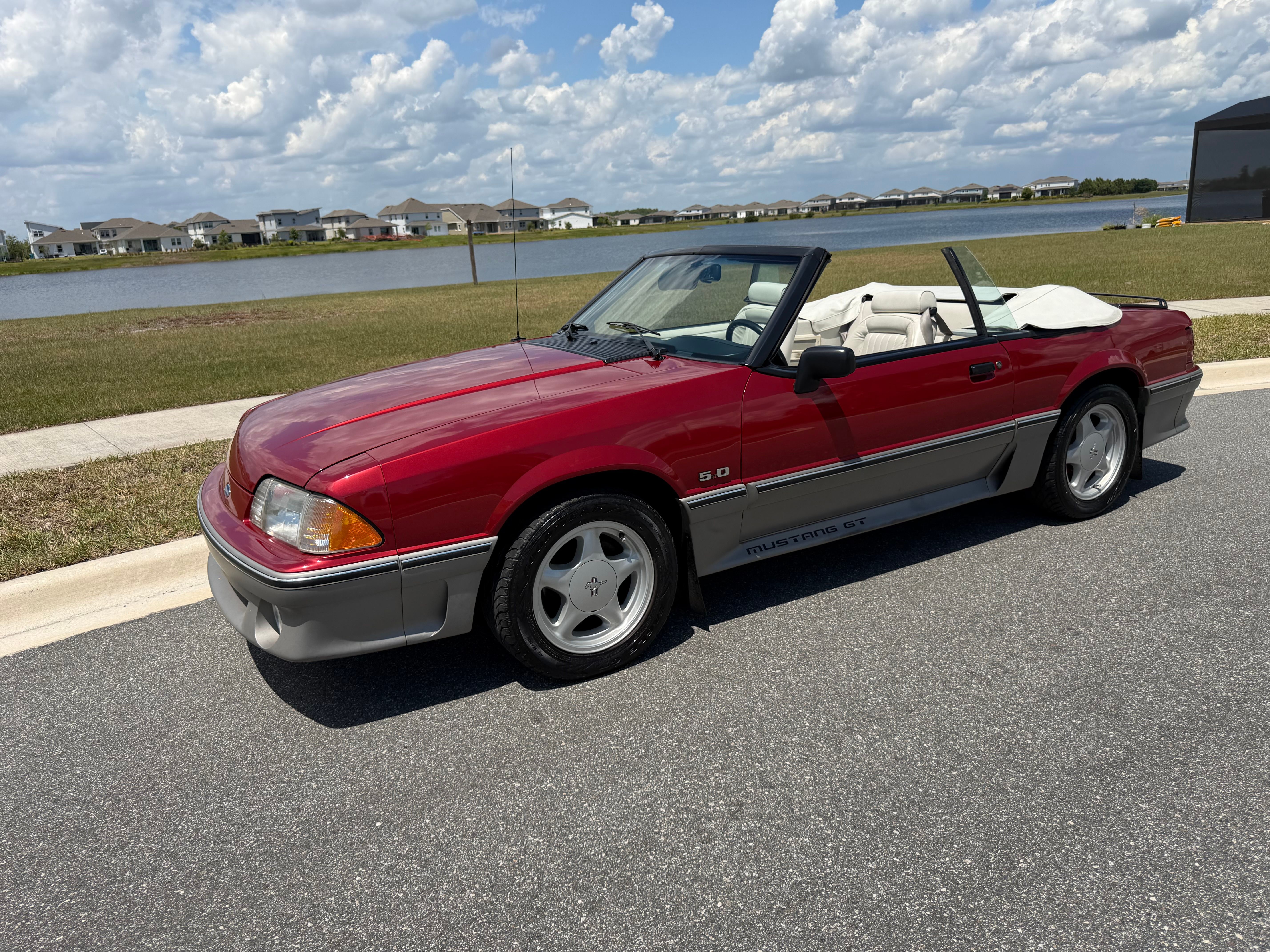 Used 1992 Ford Mustang GT RWD image 6