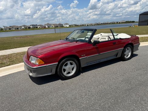 Used 1992 Ford Mustang GT RWD image 6