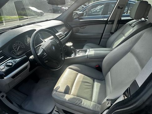 Used 2013 BMW 535i Gran Turismo RWD image 6