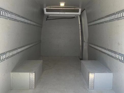 Used 2020 Mercedes-Benz Sprinter 3500 image 14