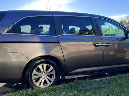 Used 2016 Honda Odyssey EX-L image 7
