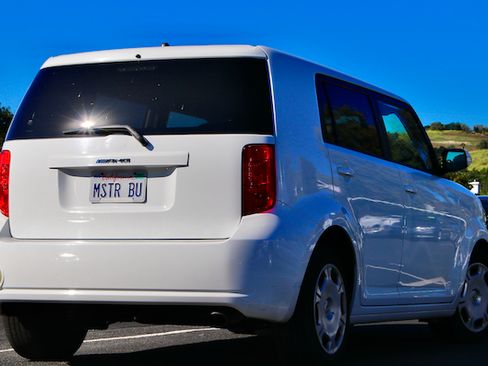 Used 2009 Scion xB image 4