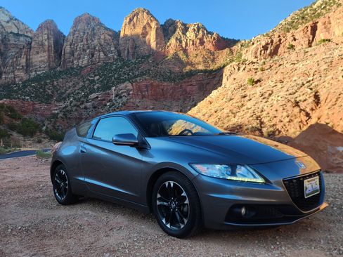 Used 2015 Honda CR-Z EX image 1