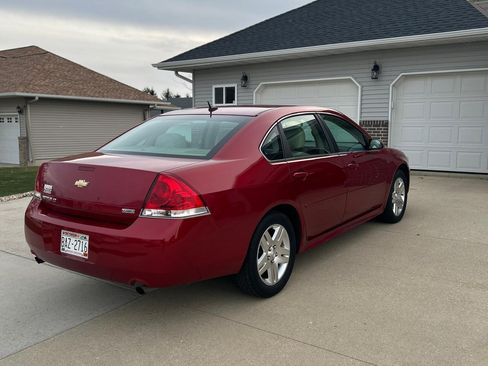 Used 2013 Chevrolet Impala LT w/ LT Sunroof Package image 2