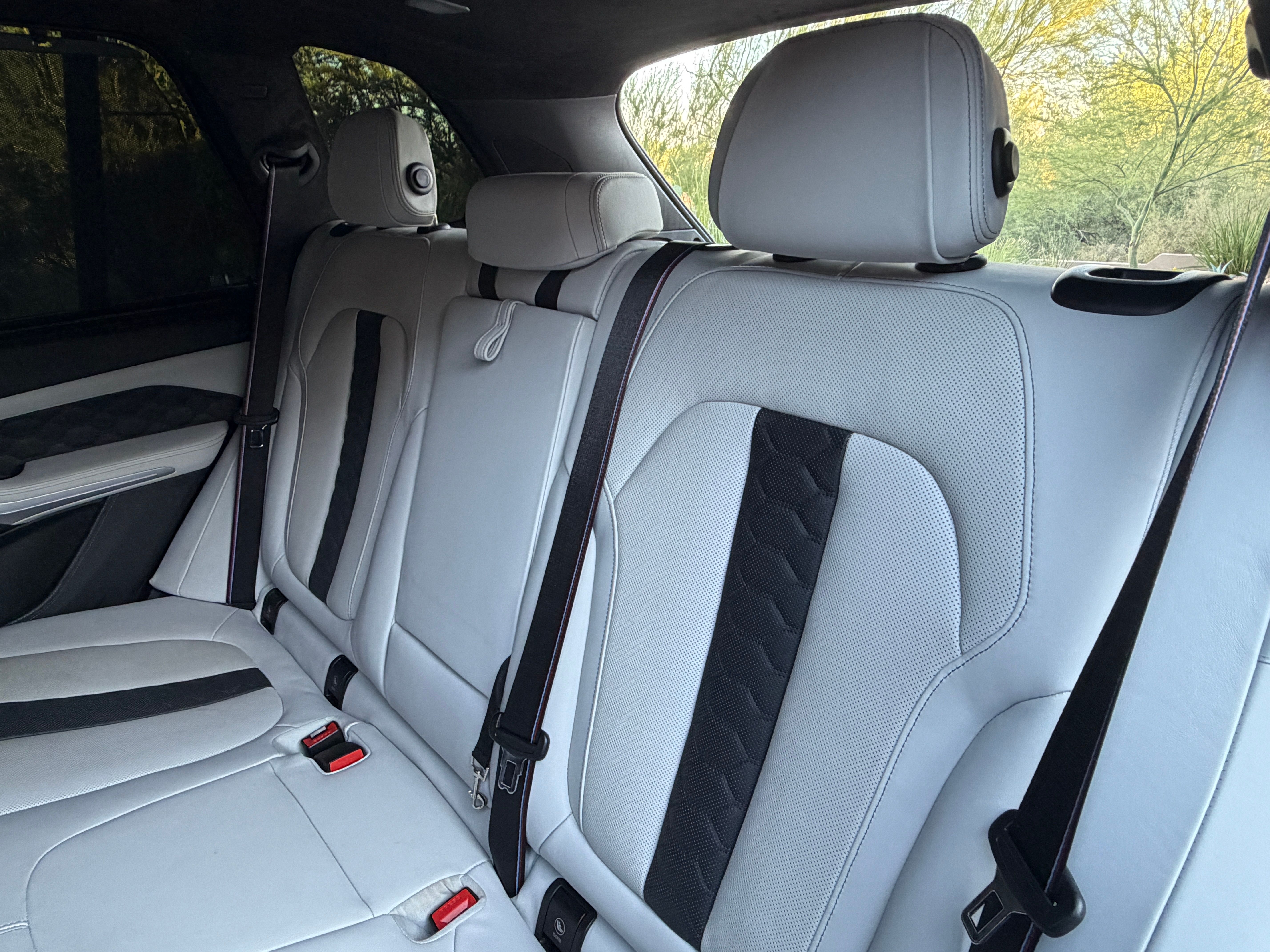 Used 2022 BMW X5 M w/ Competition Package AWD/4WD image 13