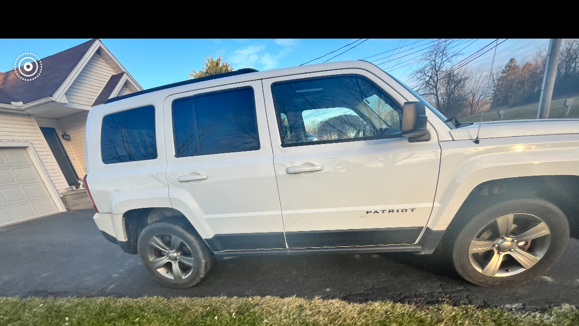 Used 2015 Jeep Patriot High Altitude AWD/4WD image 5