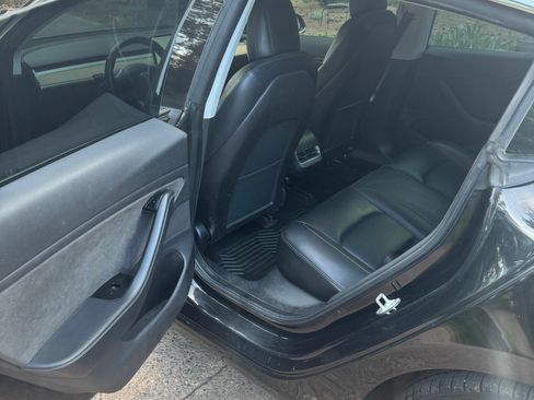 Used 2019 Tesla Model 3 Standard Range Plus image 16