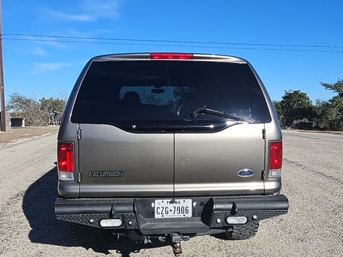 Used 2002 Ford Excursion Limited image 6