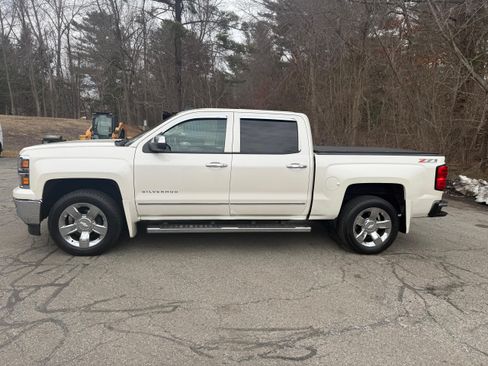 Used 2014 Chevrolet Silverado 1500 LTZ Z71 image 4